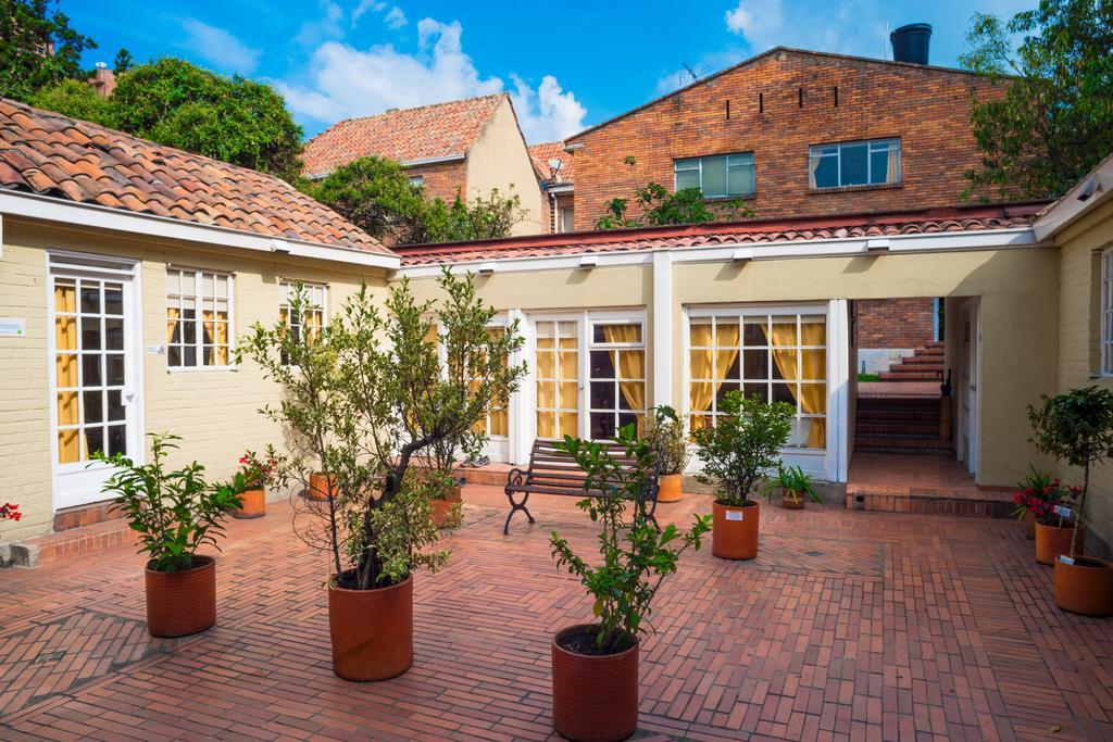 Hotel Casona Del Patio Bogotá Exterior foto